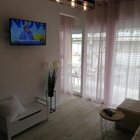 Crystal Blue Apartment Nea Kallikrateia