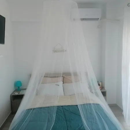 Crystal Blue * Nea Kallikrateia