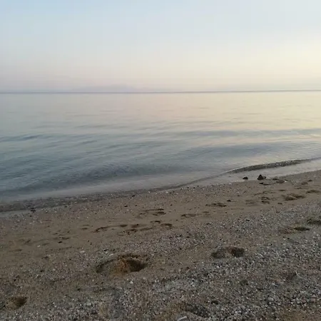 Crystal Blue Apartment Nea Kallikrateia