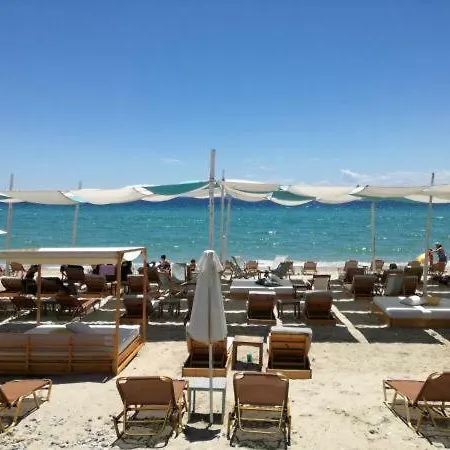 Apartment Crystal Blue