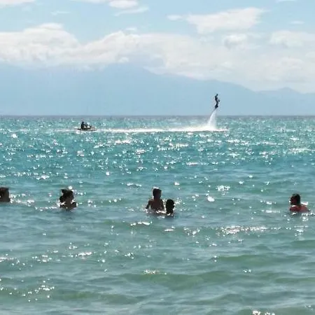 Apartment Crystal Blue *